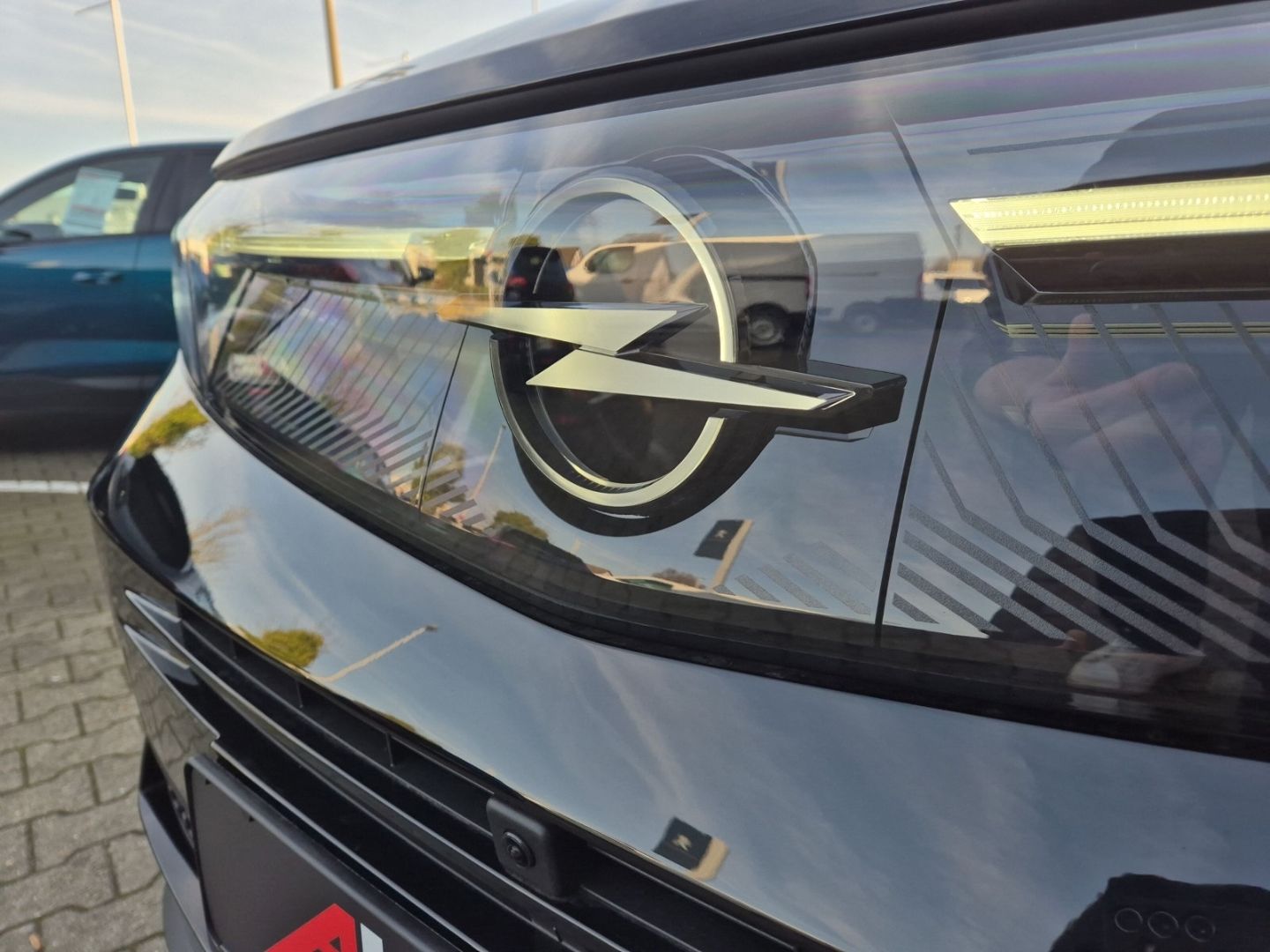 Fahrzeugabbildung Opel Grandland 48V Mild-Hybrid 100kW EU6e 1.2 Hybrid