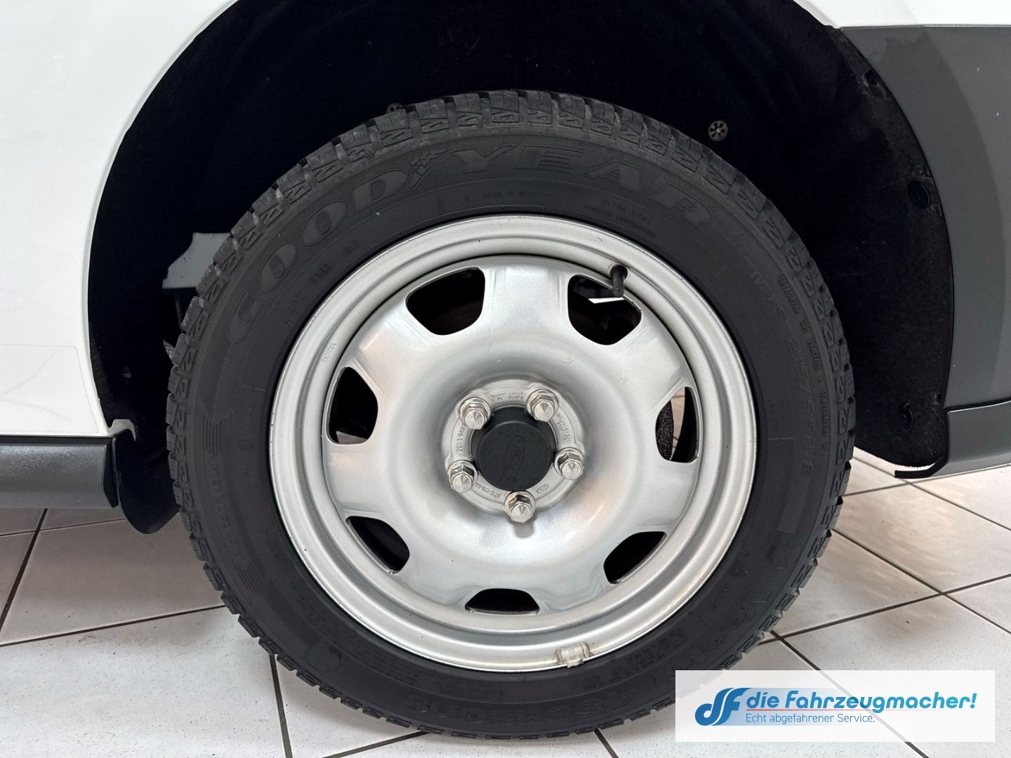 Fahrzeugabbildung Ford Transit Connect Kasten lang 1.5 EcoBlue EU6d Kur