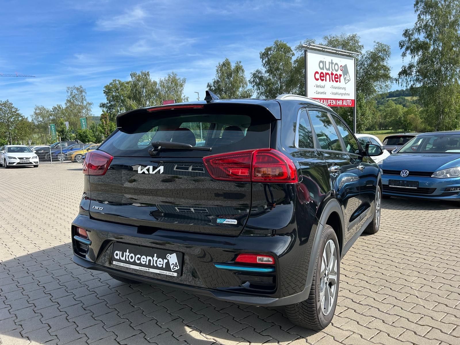 Fahrzeugabbildung Kia e-Niro Vision°1.Hand°SOH 100%°Navi°Kamera°Leder°