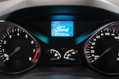 Fahrzeugabbildung Ford Kuga 1,5 EcoBoost Trend AHK + Ganzjahresreifen