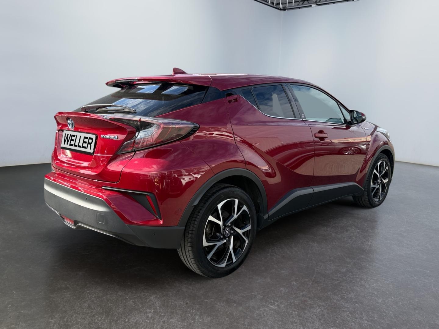 Toyota C-HR 1.8 Hybrid Team D *Bi-LED*ACC*CAM*SHZ*PDC*