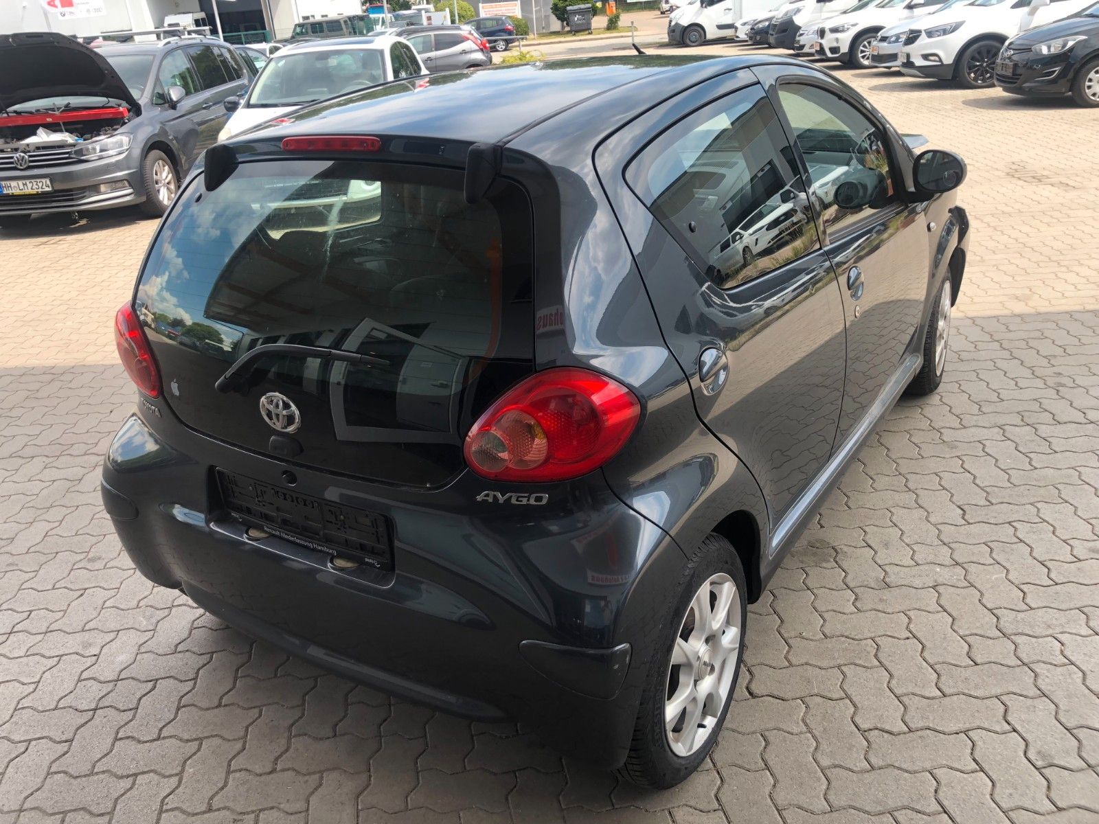 Fahrzeugabbildung Toyota Aygo AYGO Cool Unfall