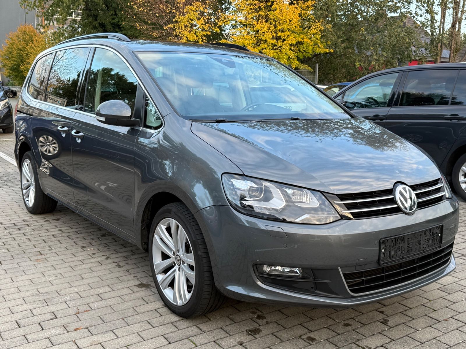 Volkswagen Sharan 2.0 TDI*DSG*7-Sitz*AHK*Pano*E-Türe*VOLL** imagem 3
