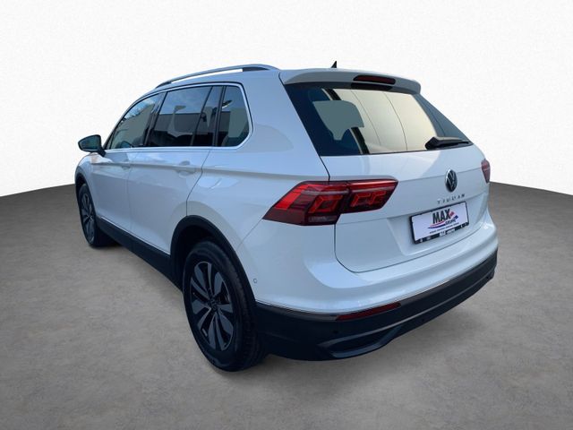Tiguan 1.5 TSI MOVE IQ.LIGHT+NAV+KAMERA+STANDHZG