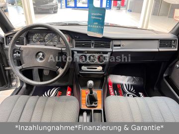 Fahrzeugabbildung Mercedes-Benz 230*1.Hand*Oldtimer H-Kennzeichen*5.Gang*Servo*
