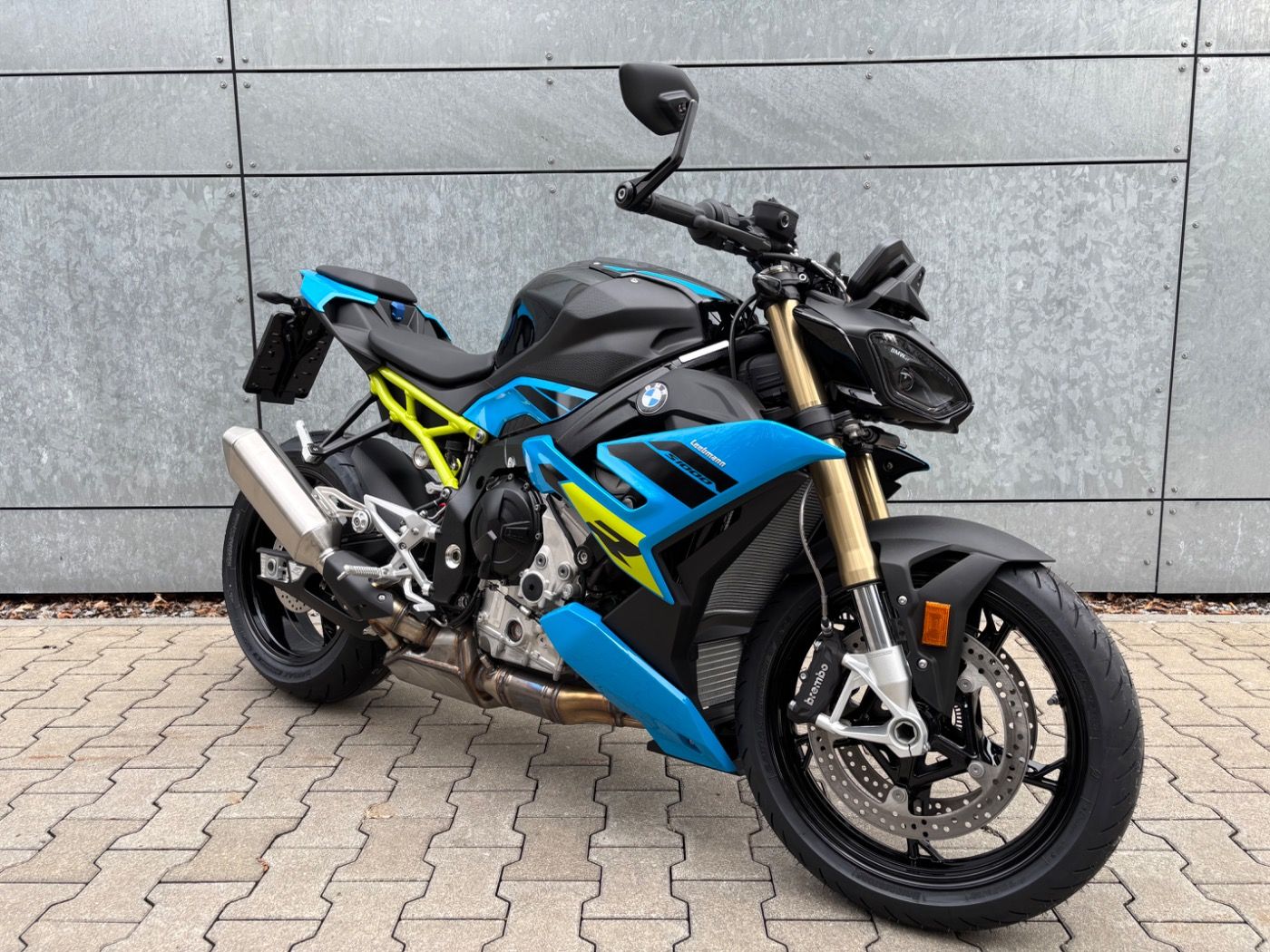 Fahrzeugabbildung BMW S 1000 R Style Sport 2 Pakete