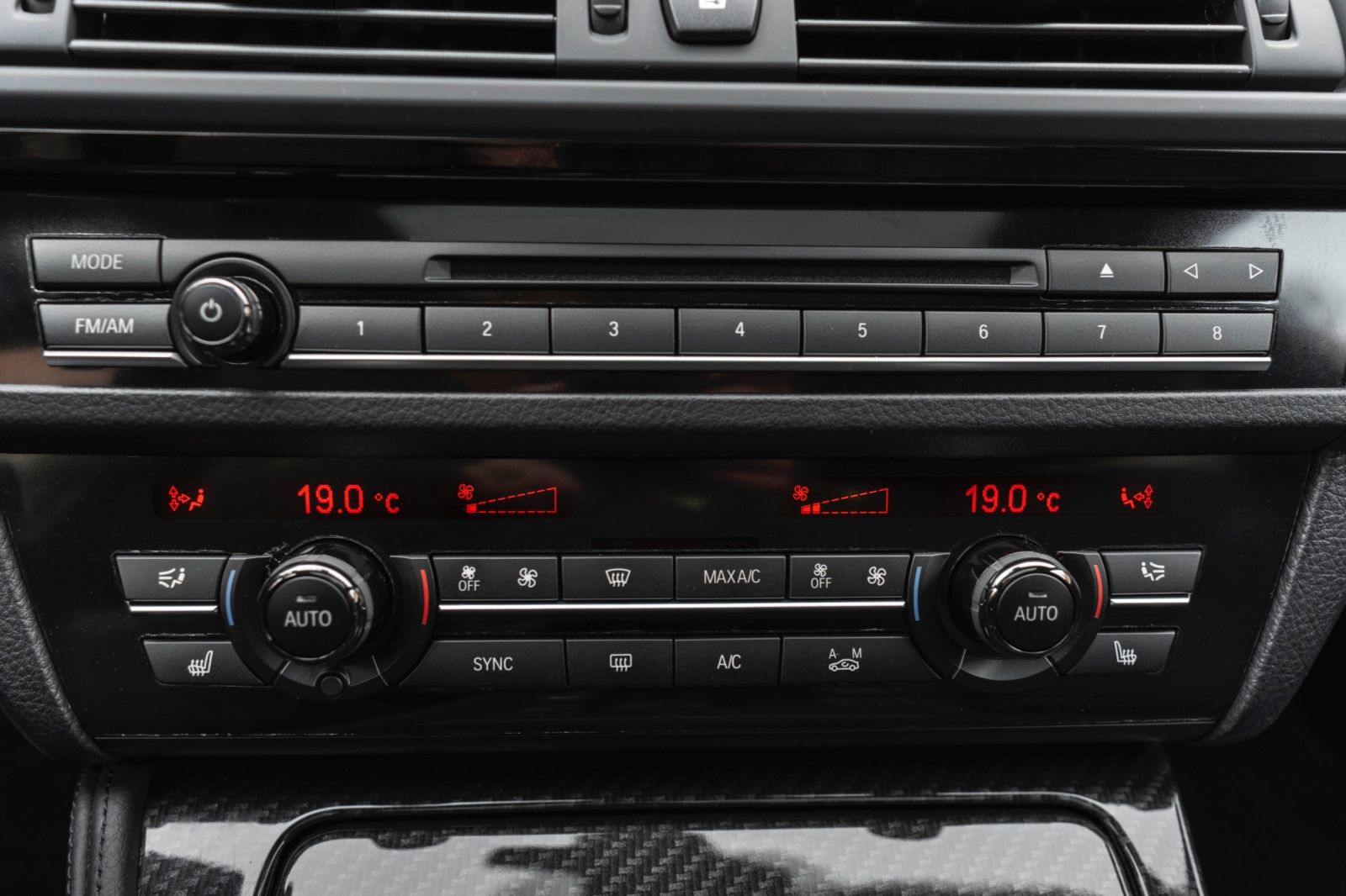 Fahrzeugabbildung BMW 550I Xdrive M-Performance HUD LED KAM NAV H&K