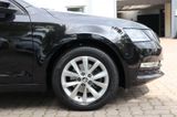 Skoda OCTAVIA COMBI TOUR 1.5TSI DSG 1.HAND+NAVIuvm - Combi gebraucht