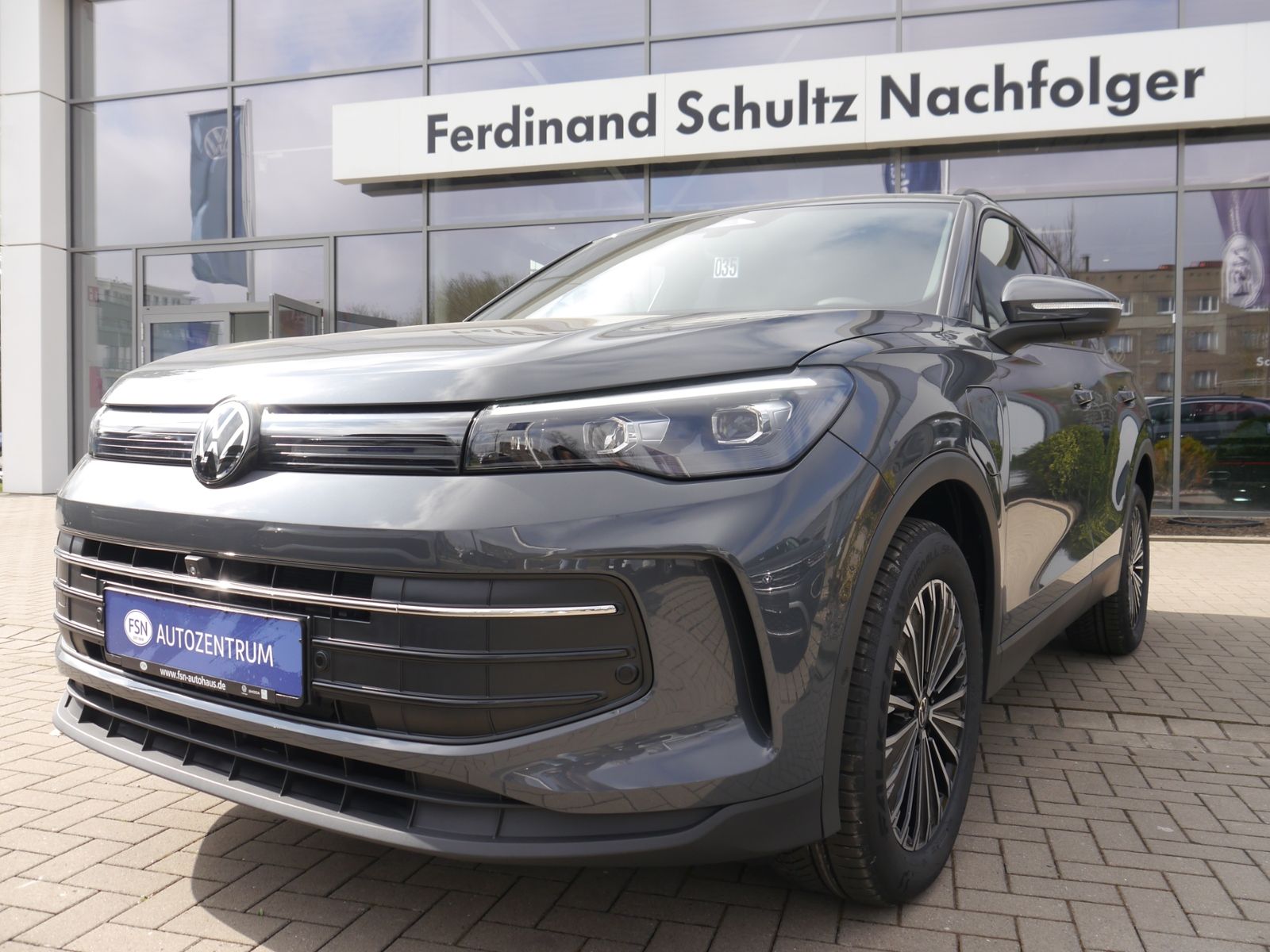 Volkswagen Tiguan - Bild 10