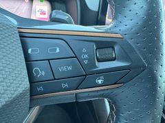 CUPRA Leon 1.5 eTSI DSG*PANORAMA*ACC*LED*DCC*