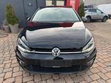 Volkswagen Golf VII IQ.DRIVE 1.5 150 PS DSG R-Line Pano - Volkswagen Golf: 150 Ps