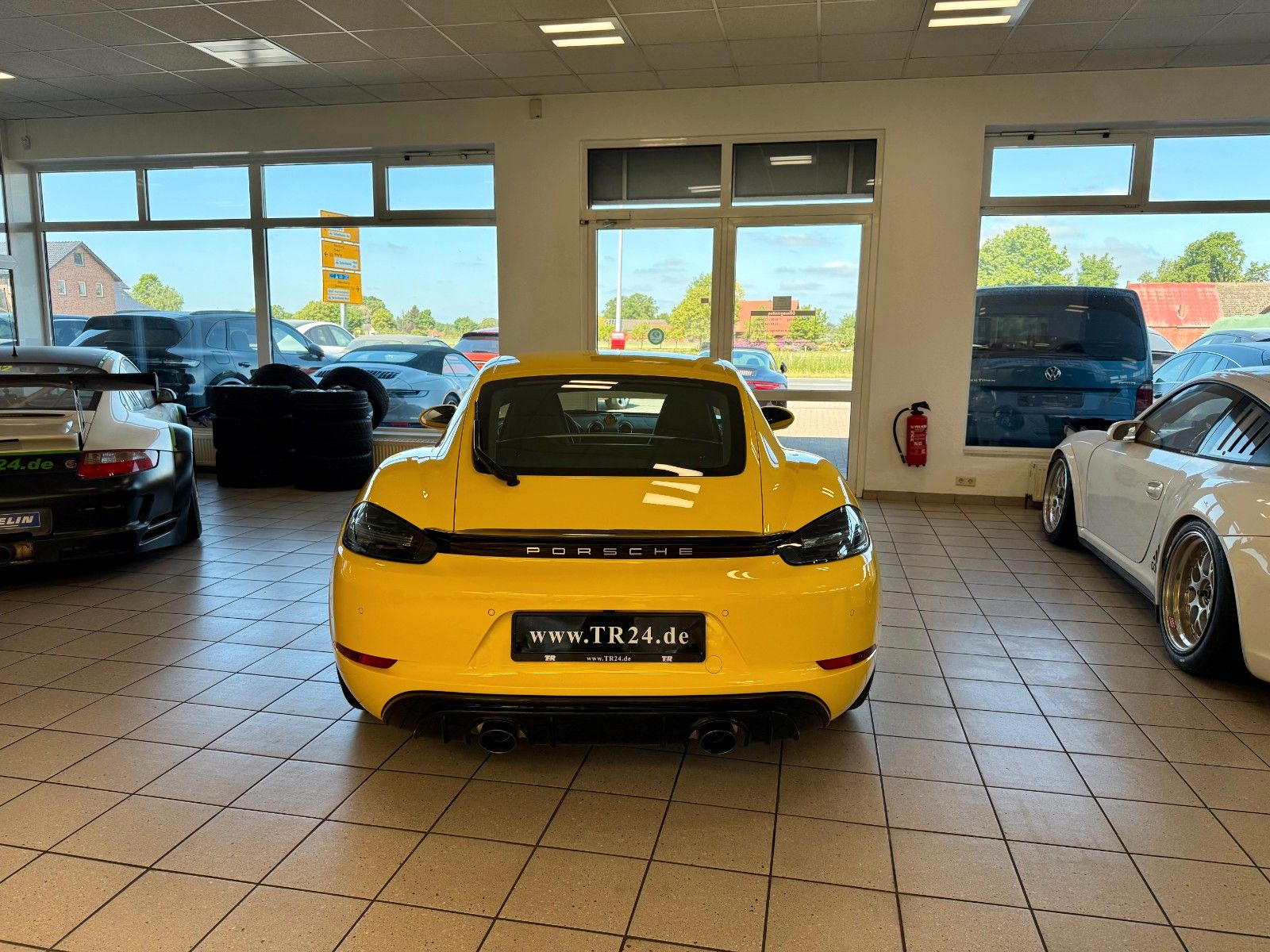 Fahrzeugabbildung Porsche 718 Cayman GTS 4.0 PDK PCCB/Burmester/Carbon/ACC