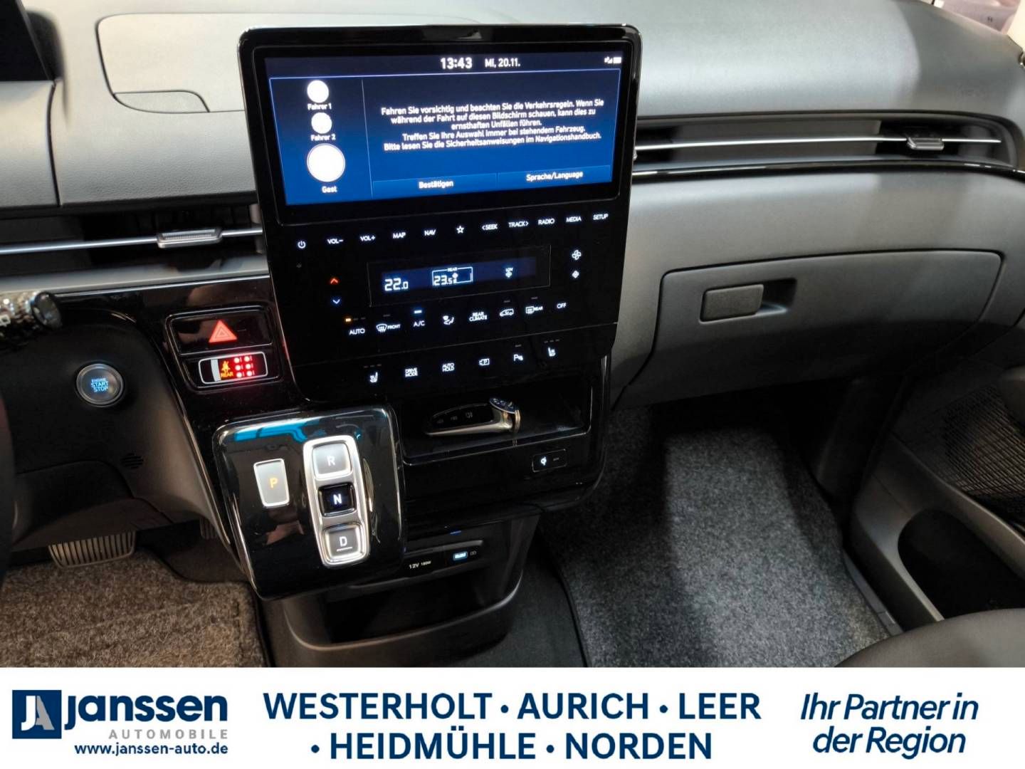 Fahrzeugabbildung Hyundai STARIA 9-Sitzer TREND