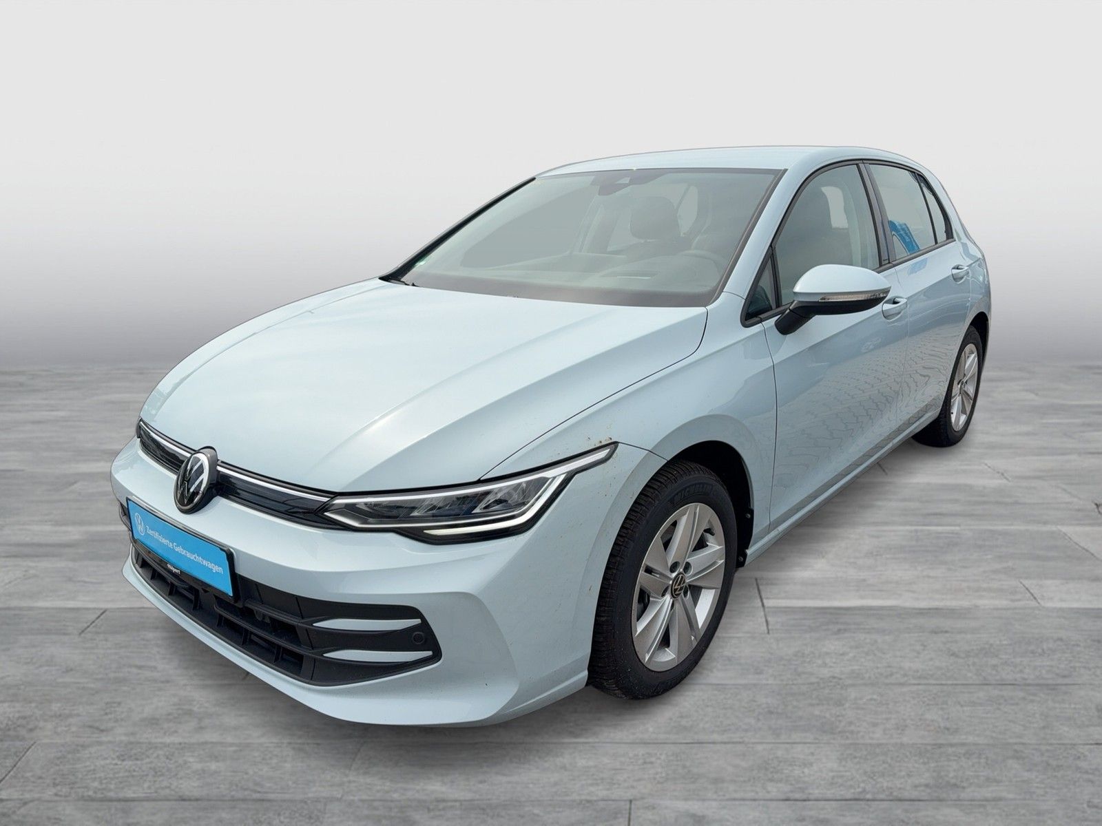Volkswagen Golf VIII 1.5 eTSI LIFE ACC HEAD-UP NAVI CARPLAY foto 2