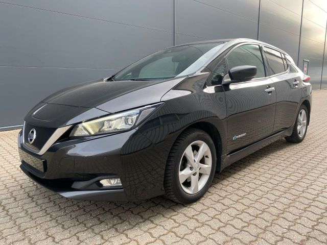 Nissan Leaf 150 PS 40KWH N-Connecta*NAVI*KLIMA*NR. 2424