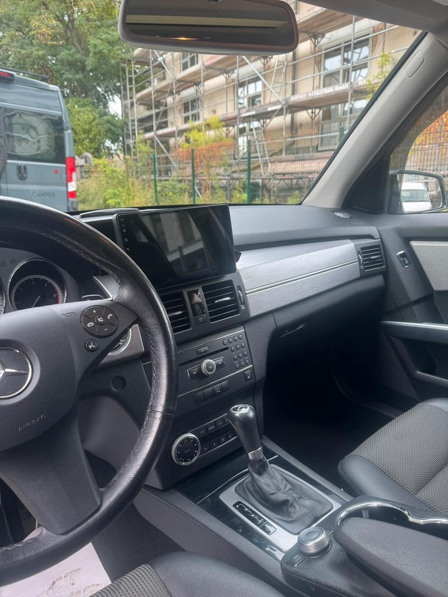 Mercedes-Benz GLK220 2009 — photo 9