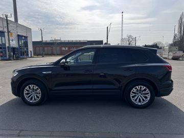 Volkswagen Touareg - 9