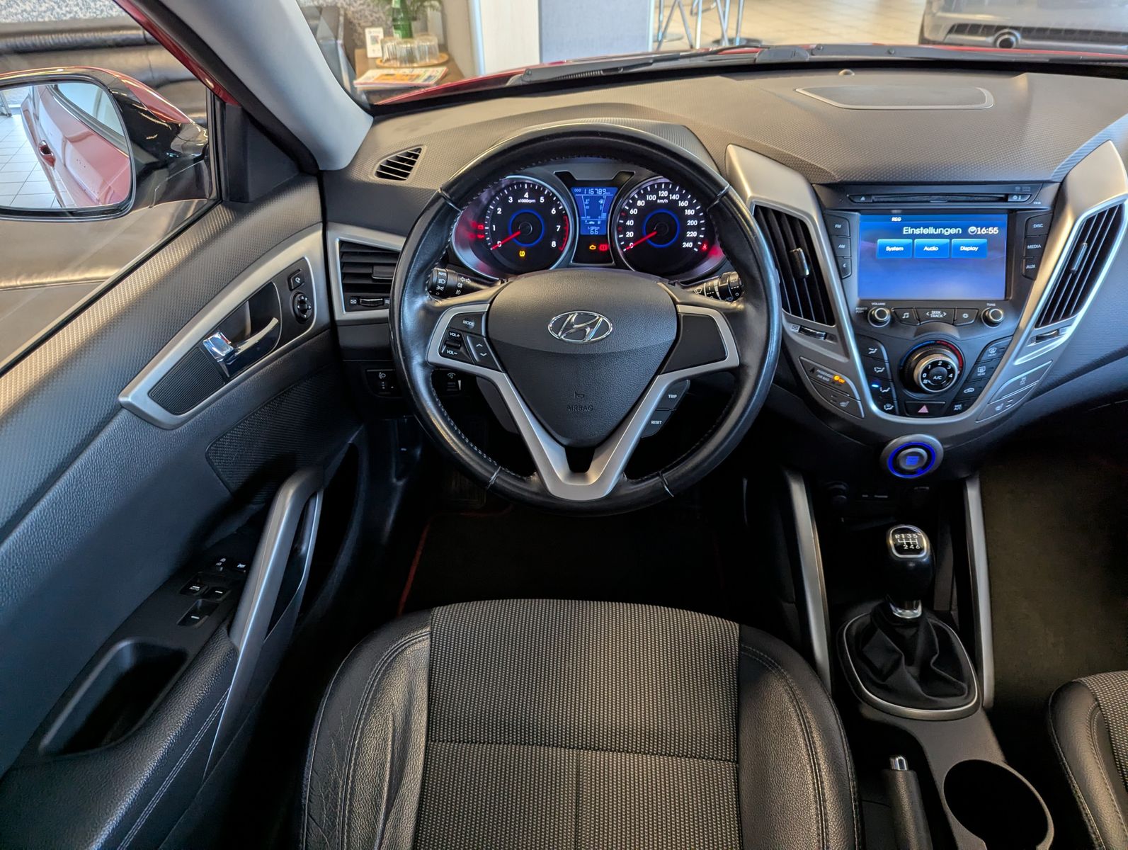 HYUNDAI Veloster 1.6 Style T-Leder Pano 8-Fach Keyless - Image 20