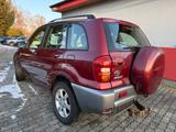 Toyota RAV 4  2.0 VVT-i 4X4 Facelift - gebrauchte Toyota RAV 4 aus dem Jahr 2004