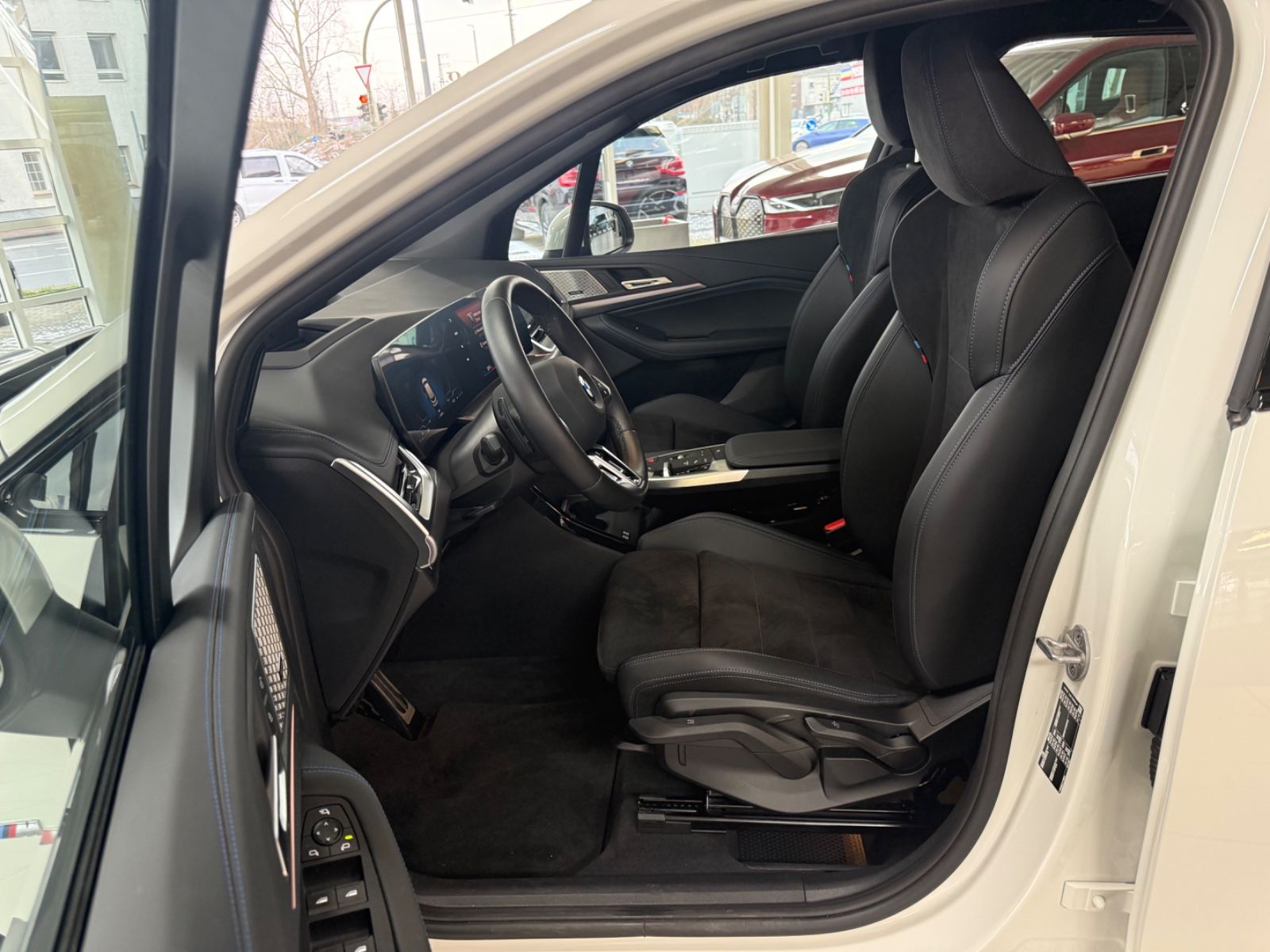 BMW 218I Active Tourer M Sportpaket HUD 360° H&K foto 5