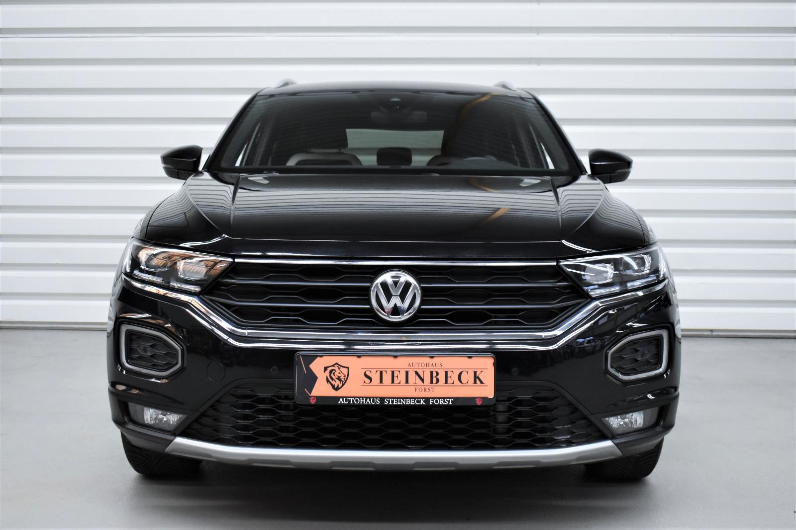Volkswagen T-Roc Automatik Sport 4Motion+AHK+Spurhalte