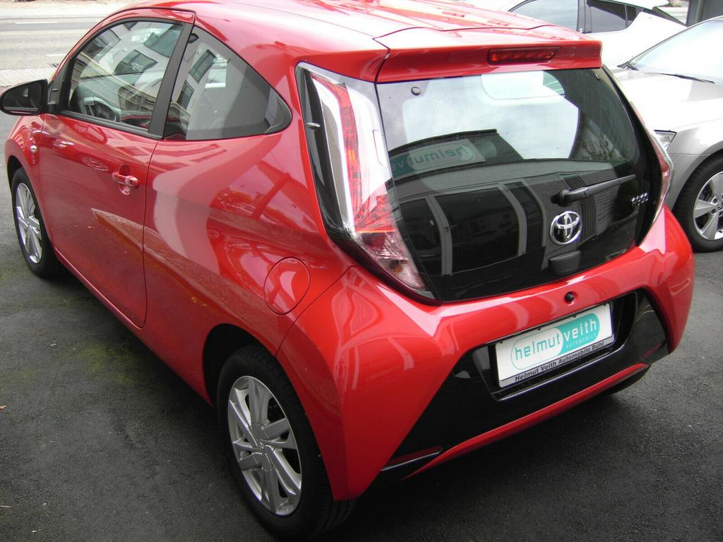 Toyota Aygo (X)