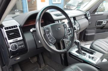 Land-Rover Range Rover - 12