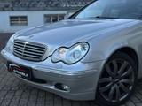 Mercedes-Benz C 200 Kompressor Elegance *TEMP*SHZ*PDC*MFL*LMF - gebrauchte Mercedes-Benz C 200 aus dem Jahr 2003