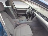 Volkswagen Passat Variant 2.0 TDI SCR Business *MASSAGE*PAN - Volkswagen Passat Variant in Karlsruhe