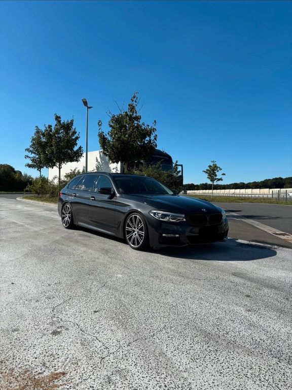 Image of BMW 530
