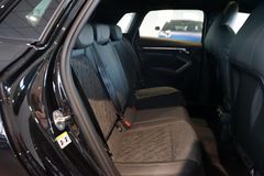 AUDI A3 Sportback 35 TFSI | 2x S line | Pano | Carbon AUDI A3 Sportback 35 TFSI | 2x S line | Pano | Carbon