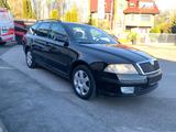 Skoda Octavia Combi 1.9Tdi Elegance*Klimautomatik1Hand - Skoda Octavia: Combi Elegance TDI