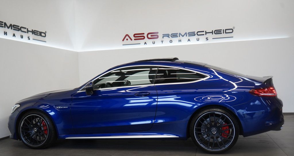 Mercedes Benz C 63 Amg