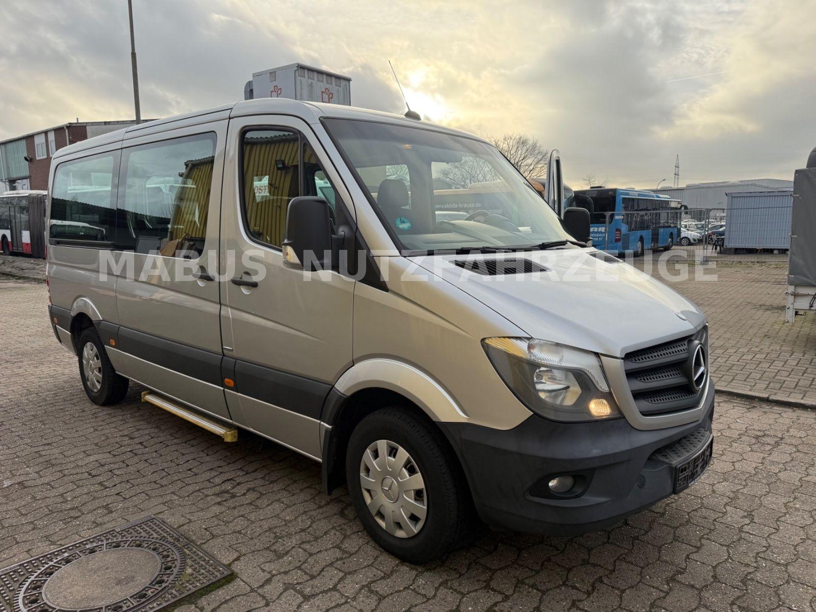 Mercedes-Benz 216 CDI ( 9 Sitzer / Schaltgetriebe )