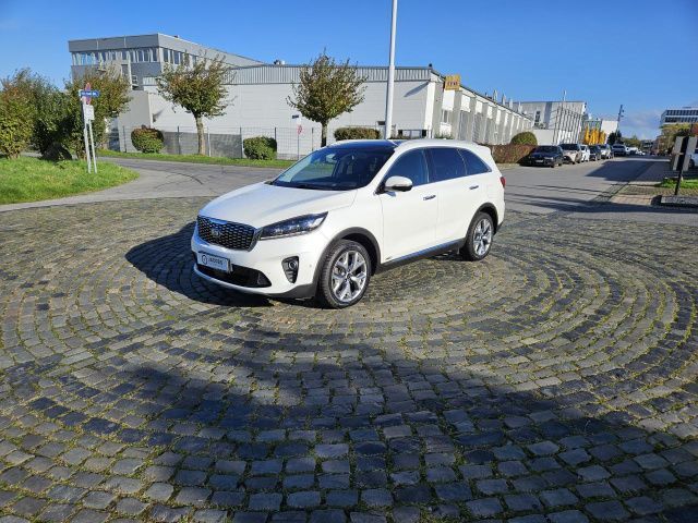 Kia SORENTO+2.2 CRDi+PLATINUM EDITION+4WD Bluetooth