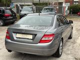 Mercedes-Benz C 200 C -Klasse Lim. Classic Automatik*PDC*Tüv - Mercedes-Benz in Frankfurt (Main): Klasse