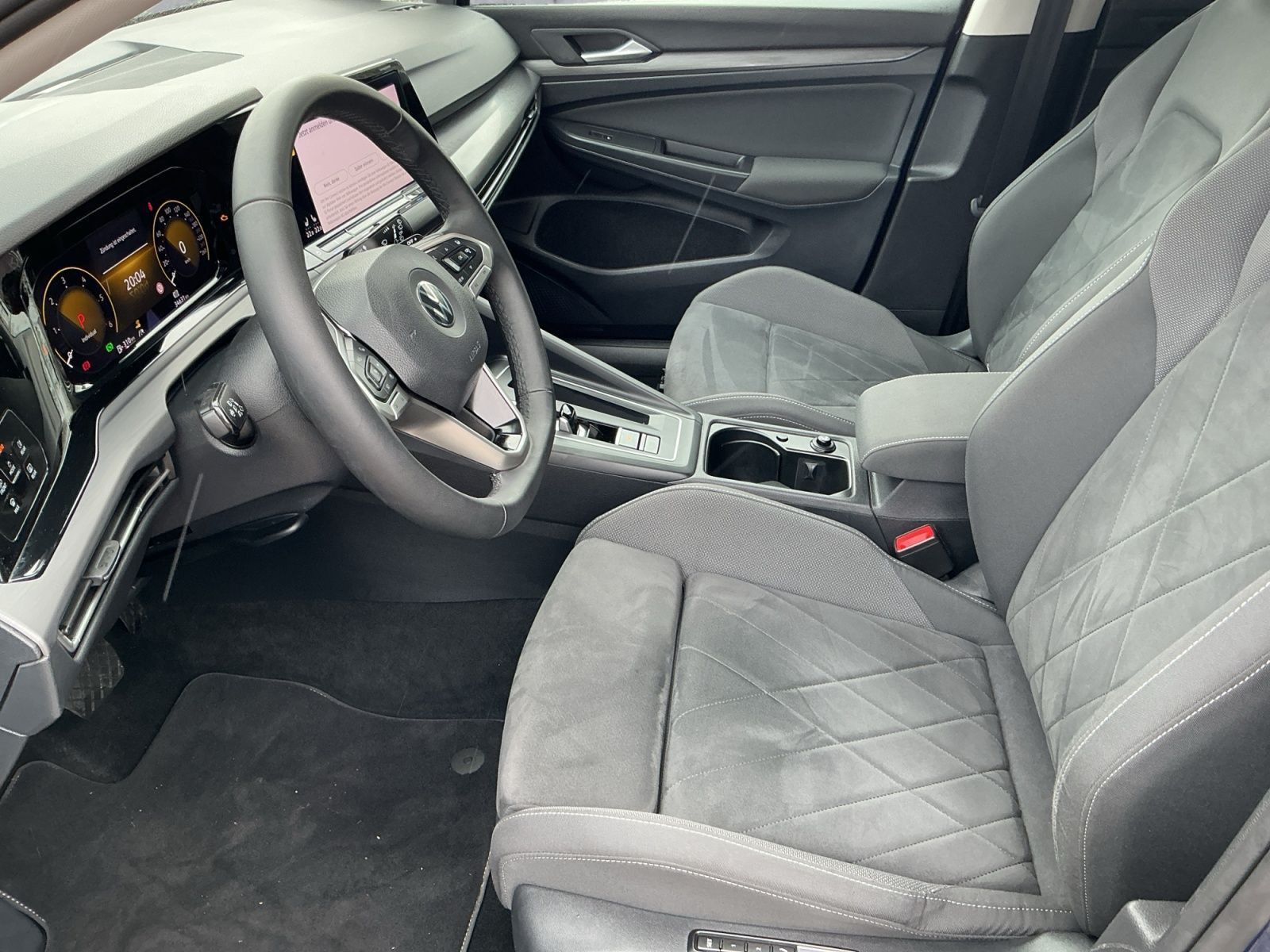 Volkswagen Golf - Bild 12