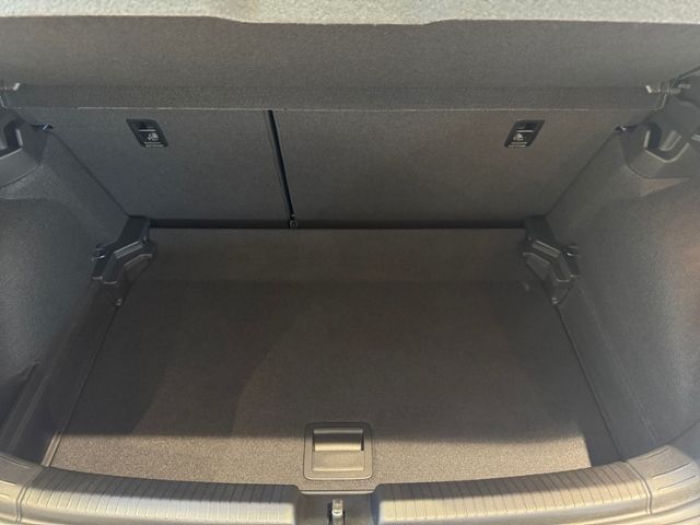 Fahrzeugabbildung Volkswagen Polo ENERGY 1,0 l TSI OPF 70 kW (95 PS) 5-Gang K