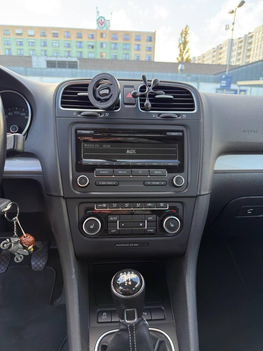 Volkswagen Golf 2012 — photo 7