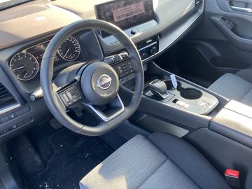 Nissan X-Trail - 4