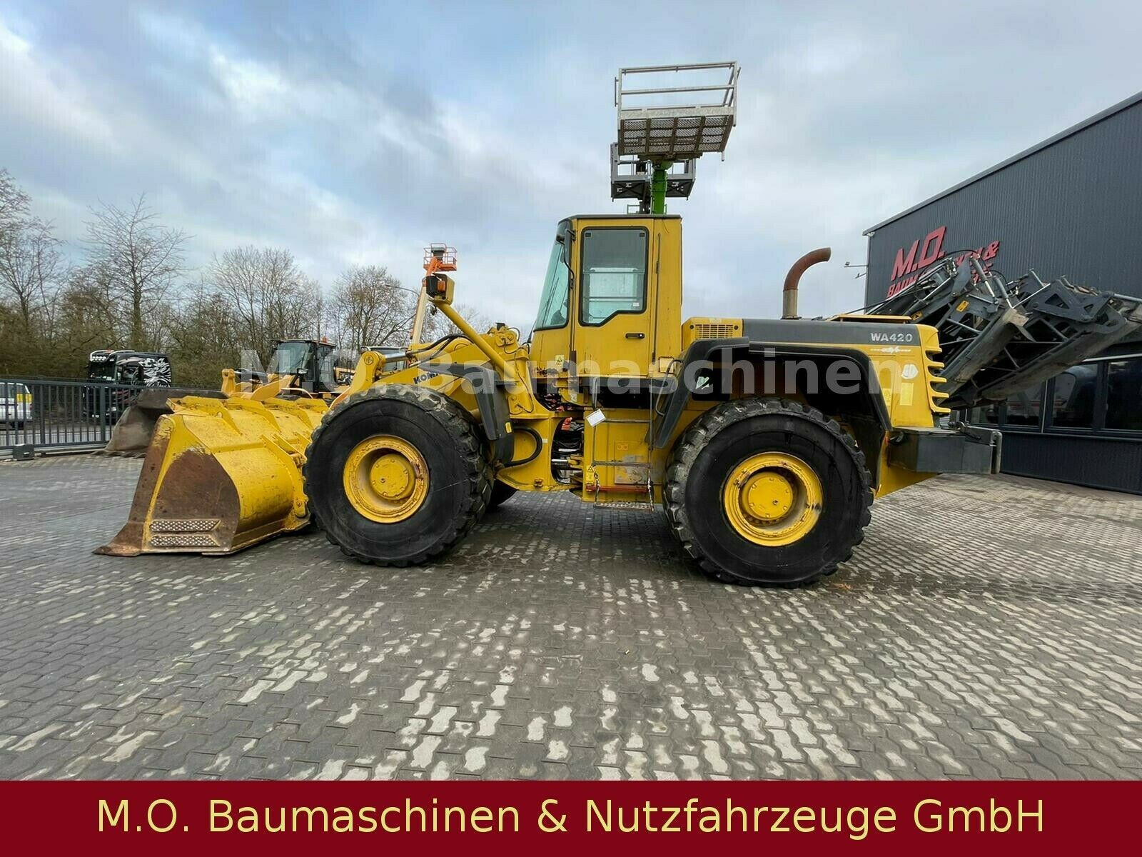 Fahrzeugabbildung Komatsu WA 420-3H / AC / ZSA / Waage /