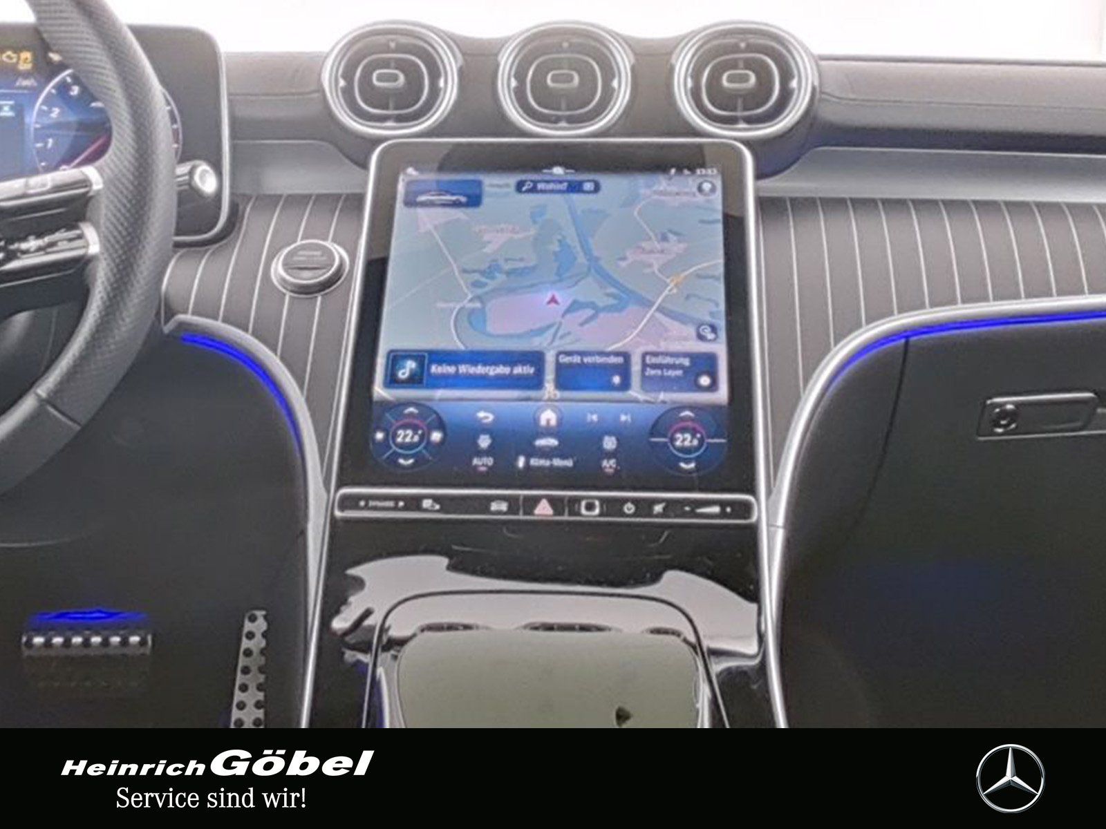 Fahrzeugabbildung Mercedes-Benz CLE 300 4M AMG LINE PREMIUM+PANORAMA+NIGHT+360°