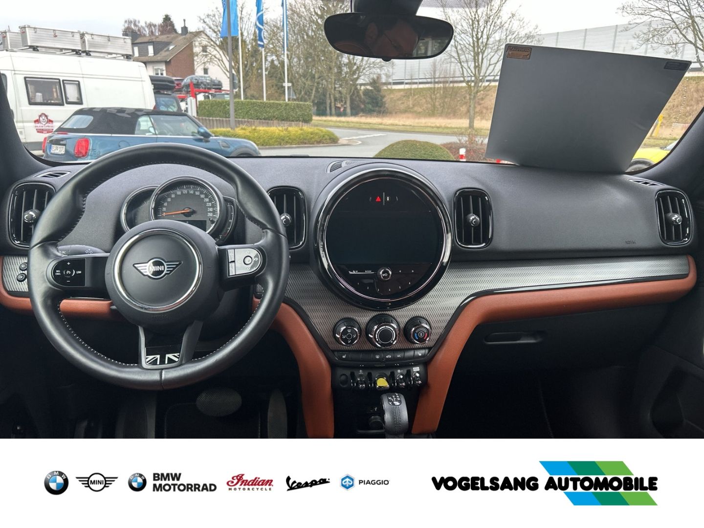 Fahrzeugabbildung MINI Cooper SE ALL4 Sportsitze LED DAB Navi