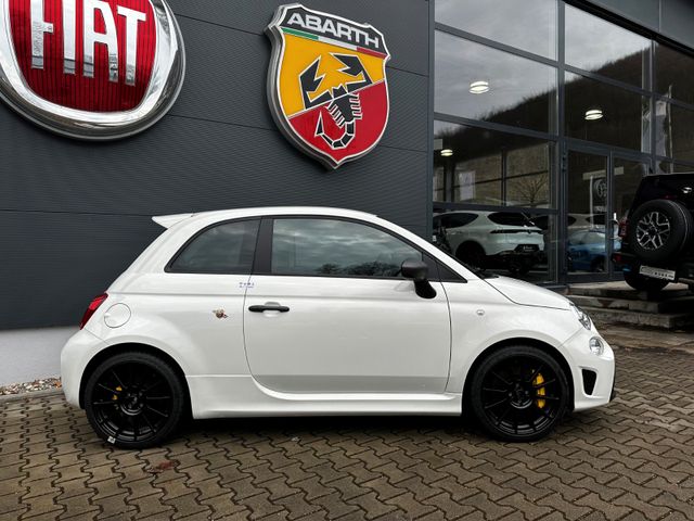 Abarth 695 MY23 + BEATS-SOUNDSYSTEM + XENON+KLIMA+NAVI+