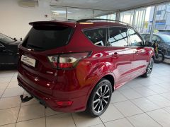 FORD Kuga ST-Line Navi SHZ AHK PDC KeyFree Ruby Rot