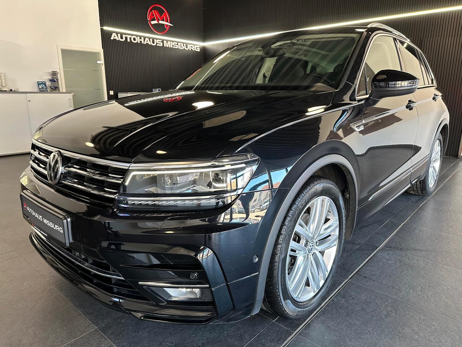 Volkswagen Tiguan R-Line / Panorama+Matrix+ACC