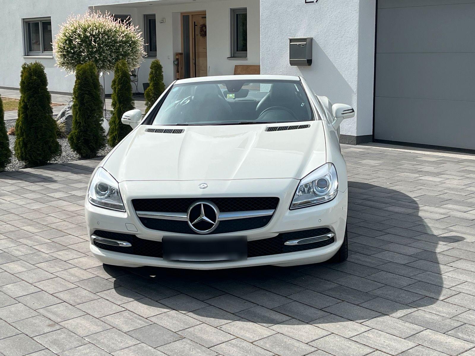 Mercedes-Benz SLK 250