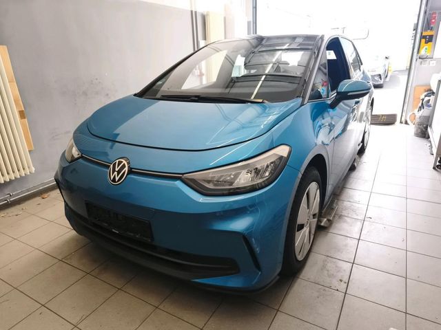 VW ID.3 Pro 150KW ACC WÄRMEPUMPE SHZ 18Z VC