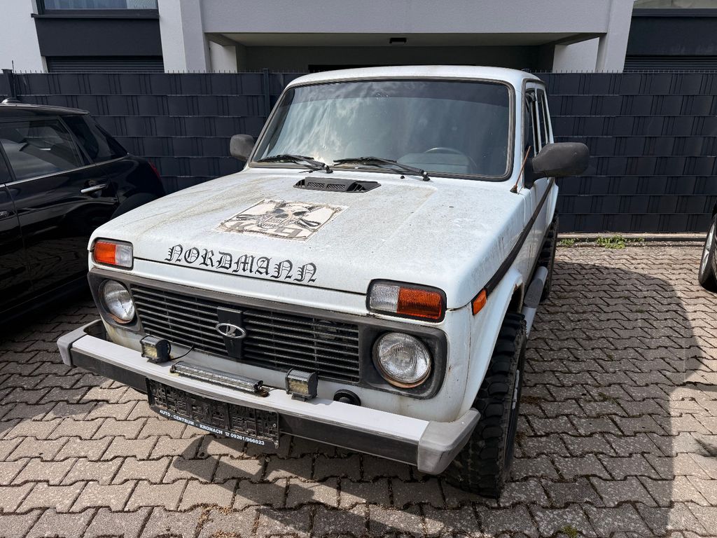 Lada Taiga