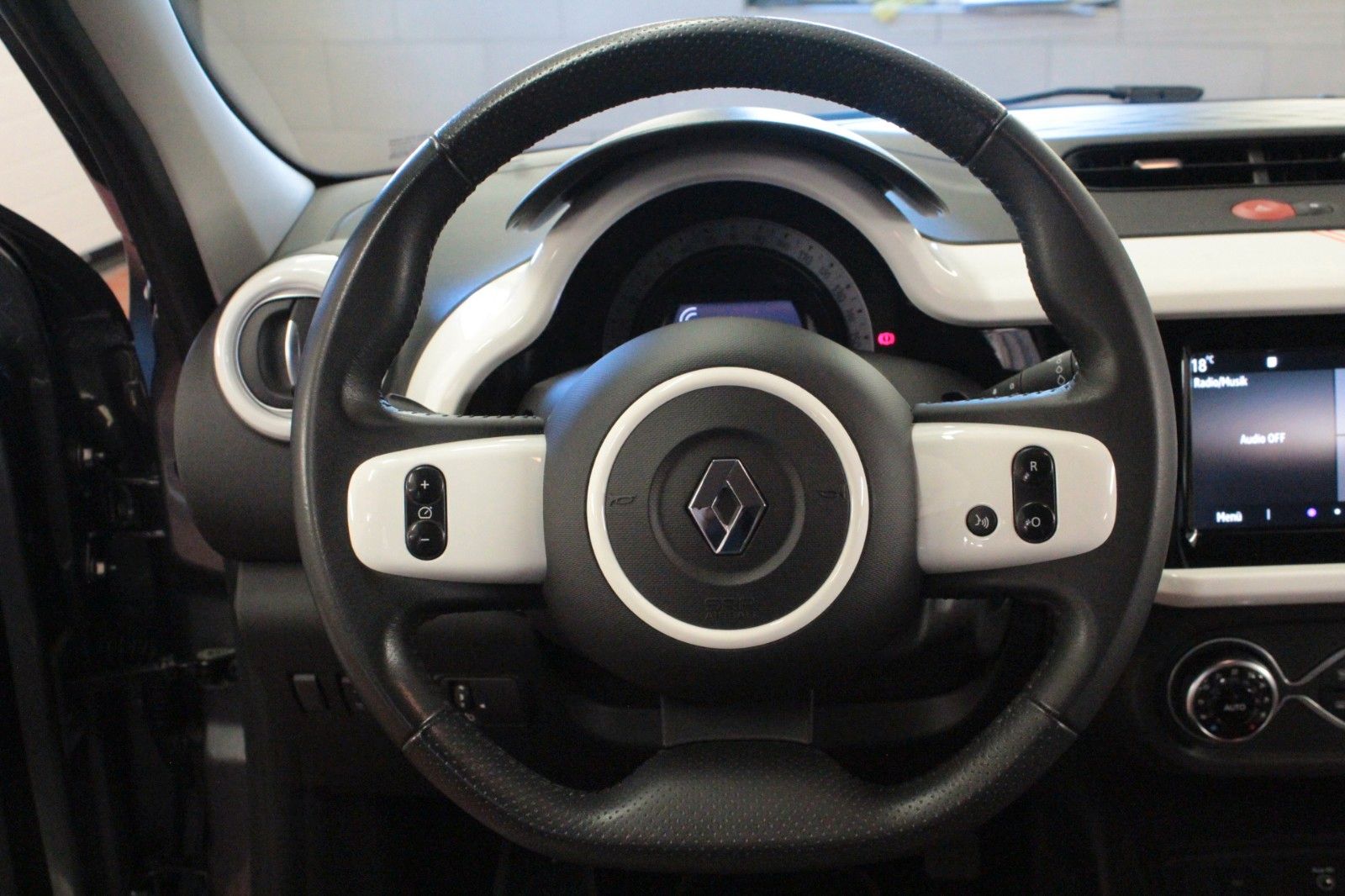 Fahrzeugabbildung Renault Twingo E-Tech 100% elektrisch  Vibes